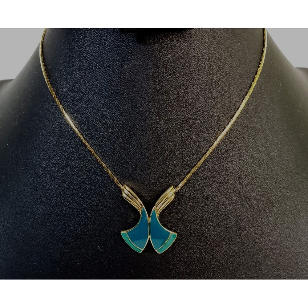 Vintage 90s Trifari Necklace Green Blue Teal Enamel Gold Tone Signed 17"